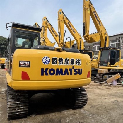 小松PC130-7挖掘机