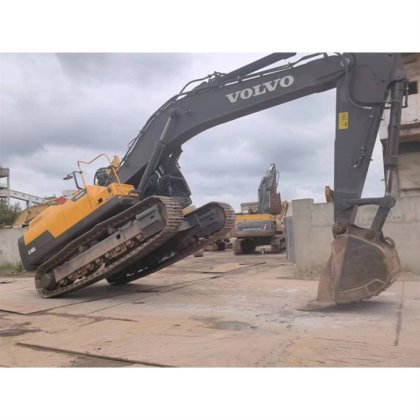 沃尔沃EC480D履带式挖掘机
