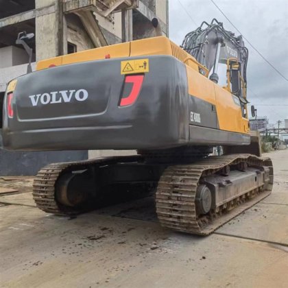 沃尔沃EC480D履带式挖掘机