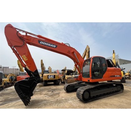 斗山Dx225lc挖掘机