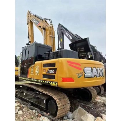 三一SY215C挖掘机
