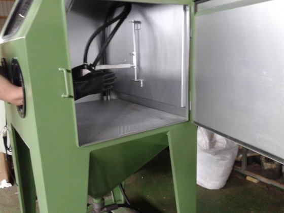 Cabina de chorro SU-93/80/80-PL