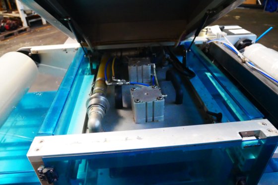 テクノバックシーラー ATHENAZ