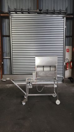 TSIエンボッサー