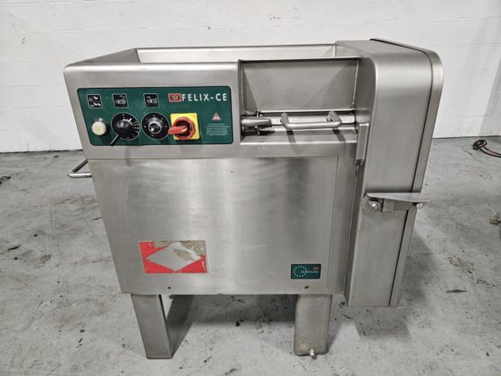 トレイフ・フェリックス・タイプ2700ダイサー