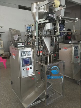 Dession 饵料地面冲孔袋包装机