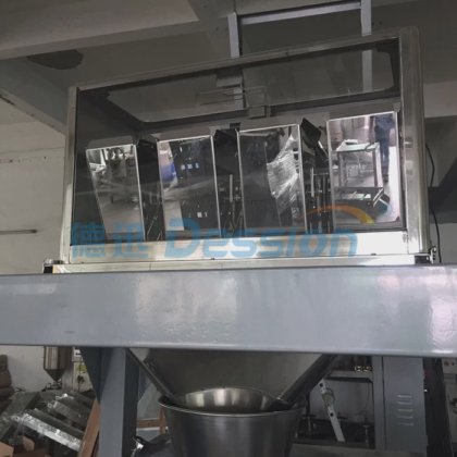 带自动多头称重的 Dession 小型塑料管小袋包装灌装机