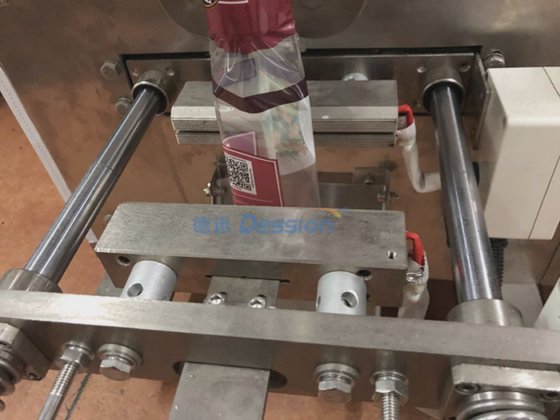 Drageeとベテルナッツパッキング用Dessionナッツ包装機