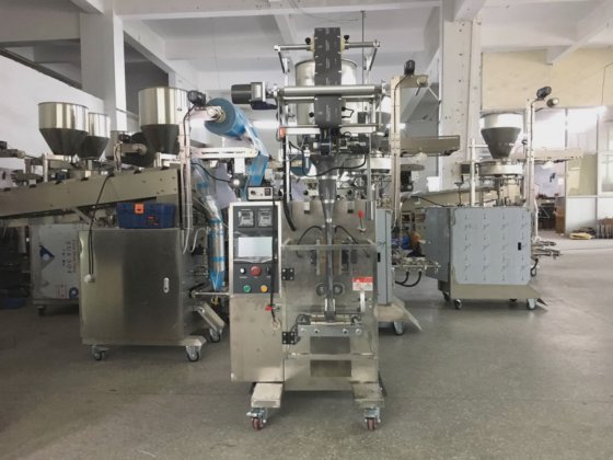 Dession 自动液体化妆品膏体灌装机