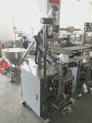 Dession 100gのソーダ粉の小袋の自動パッキング機械