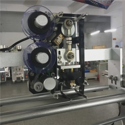 Dession 小袋番茄酱液体包装机制造商