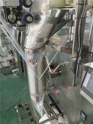 Dession aginomoto 包装封口灌装机 , 味精立式包装机