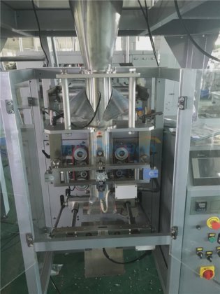 Dession 全自动袋装香蕉片包装机