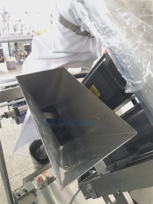 Dession 全自动小袋辣椒粉包装机