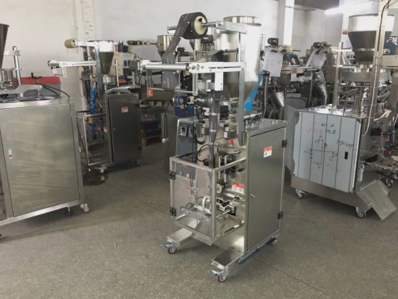 ダースリンキングバッグ液体包装機