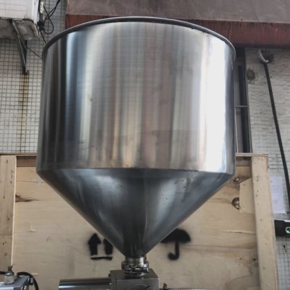 Dession Doypack 灌装封口包装机