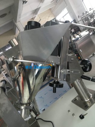 Dession 香料辣椒粉灌装包装机制造商 中国