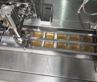 デッションペーストソースバターチーズケチャップ液体ハチミツチョコレートアルミホイルジャムブリスター包装機