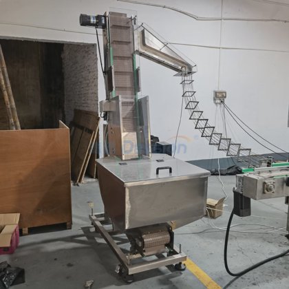 通过 CE 认证的 Dession 水烟自动灌装封盖包装机生产线