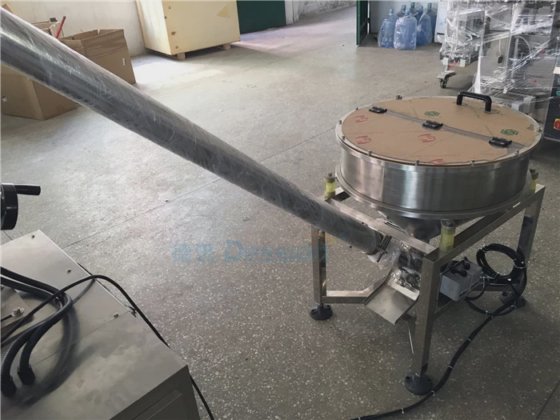 Dession 食用纯碱小袋自动包装机