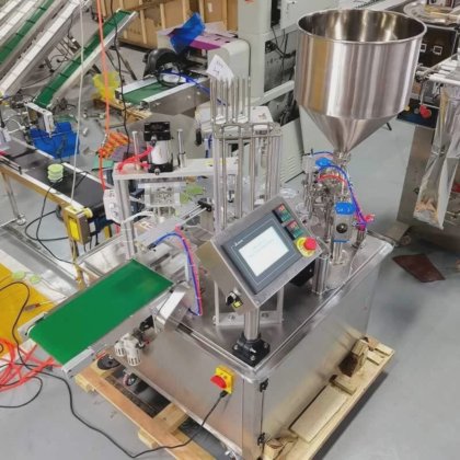 Dession 热灌装革命 | 旋转式番茄酱灌装机 -