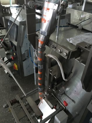 Dession の自動水フルーツ ジュースの小袋のパッキング機械