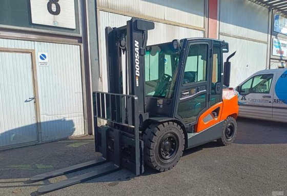 Doosan D45SC-9