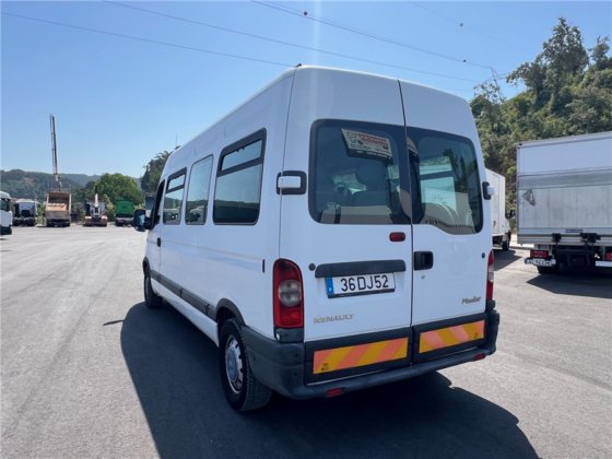 Renault MASTER / 16lugares