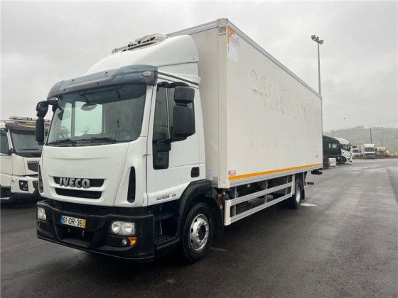 Iveco 140E25