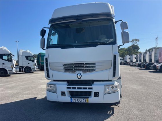 Renault PREMIUM