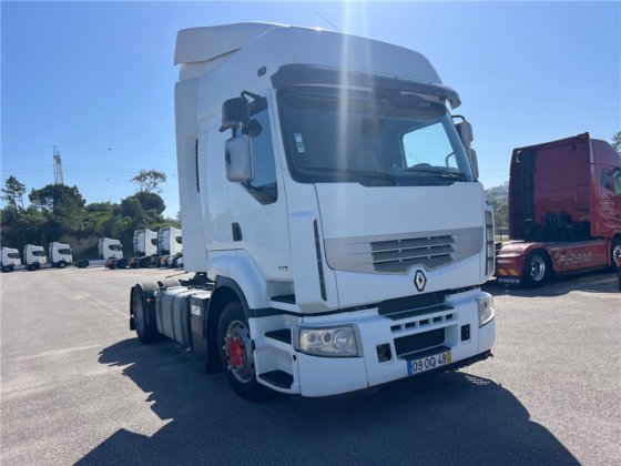 Renault PREMIUM