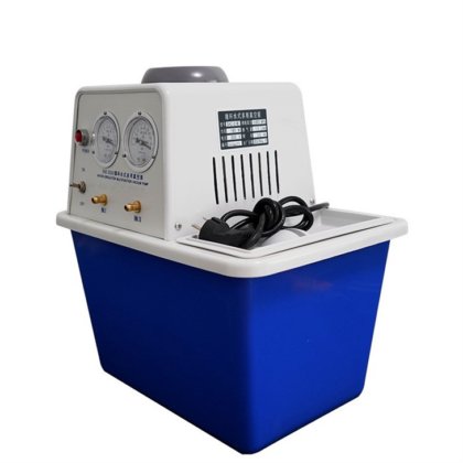 水循環真空ポンプ