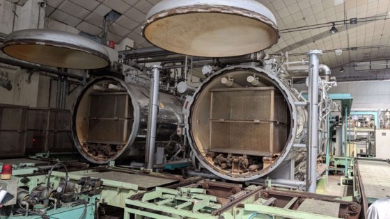 完整飲料生產線和工廠設備批次 填充、密封、包裝和支援系統