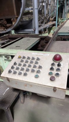 完整飲料生產線和工廠設備批次 填充、密封、包裝和支援系統