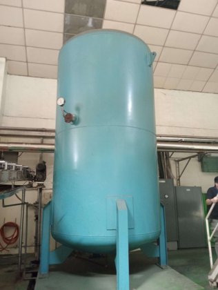 完整飲料生產線和工廠設備批次 填充、密封、包裝和支援系統