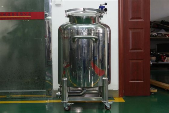 Shampoo Beverage Storage Tank