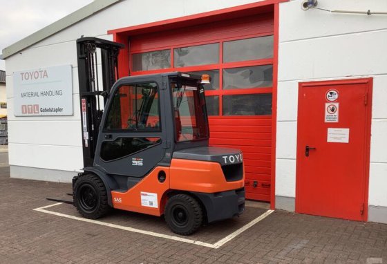 2023 Toyota 56-8FDJ35F