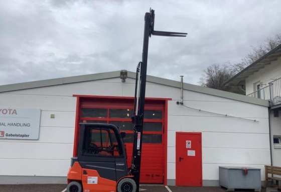 2024 Toyota 9FBMK30T