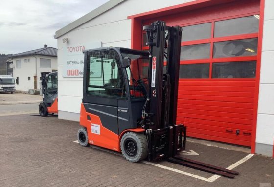 2024 Toyota 9FBMK30T