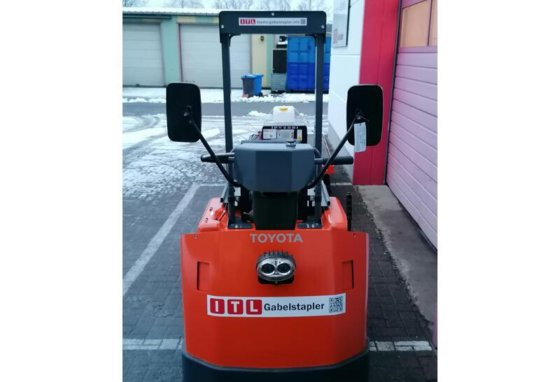 2014 Toyota 4CBTYK4 Schlepper