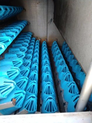 ボトル洗浄機エノメコ アクアリアス