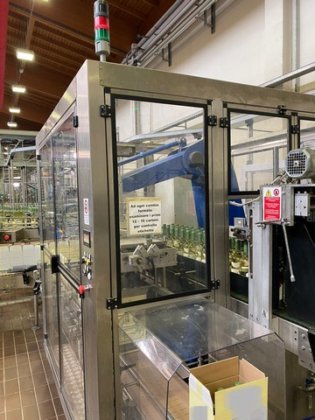 案列打包机 Sacmi Pakim 机器人