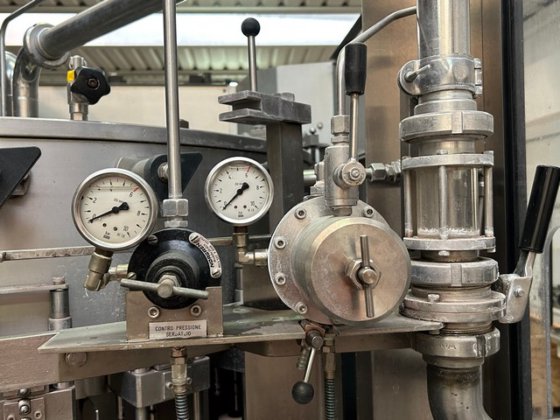 Filler Bertolaso 24v isobaric