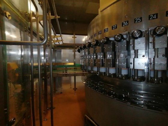 完整灌装线 KHS 25,000 瓶/小时