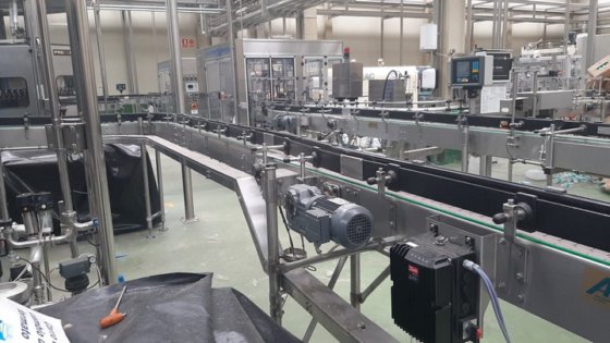 Sipa 完整灌装线 PET 仍然水