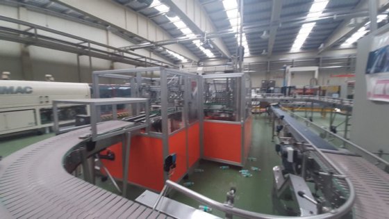 Sipa 完整灌装线 PET 仍然水