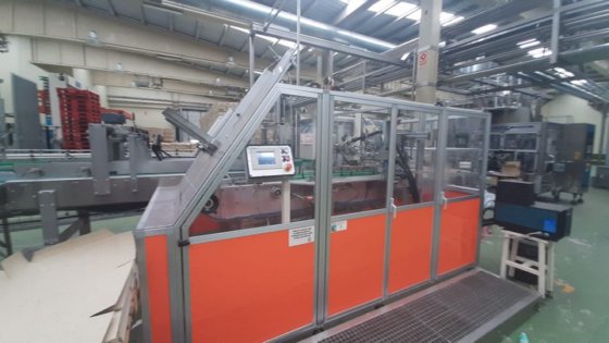 Sipa 完整灌装线 PET 仍然水