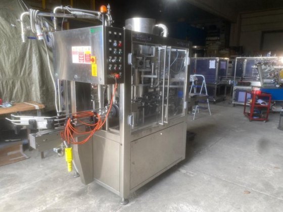 完整的灌装线 Borelli 啤酒