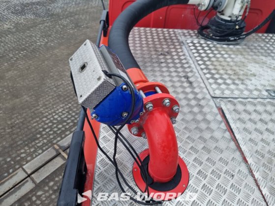 雷诺 6X6 侧面消防车