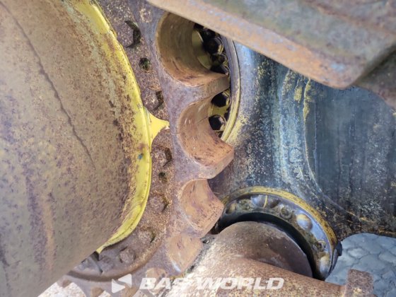 キャタピラ・クローラー・ドーザー